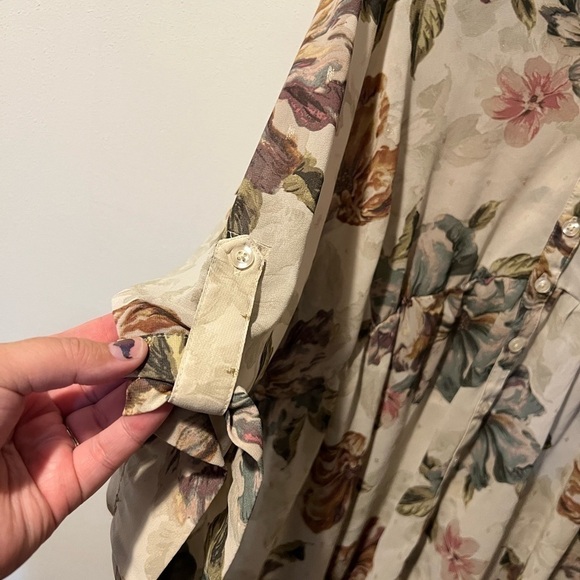 Torrid Chiffon Hi-Low Tunic Top - Picture 7 of 8